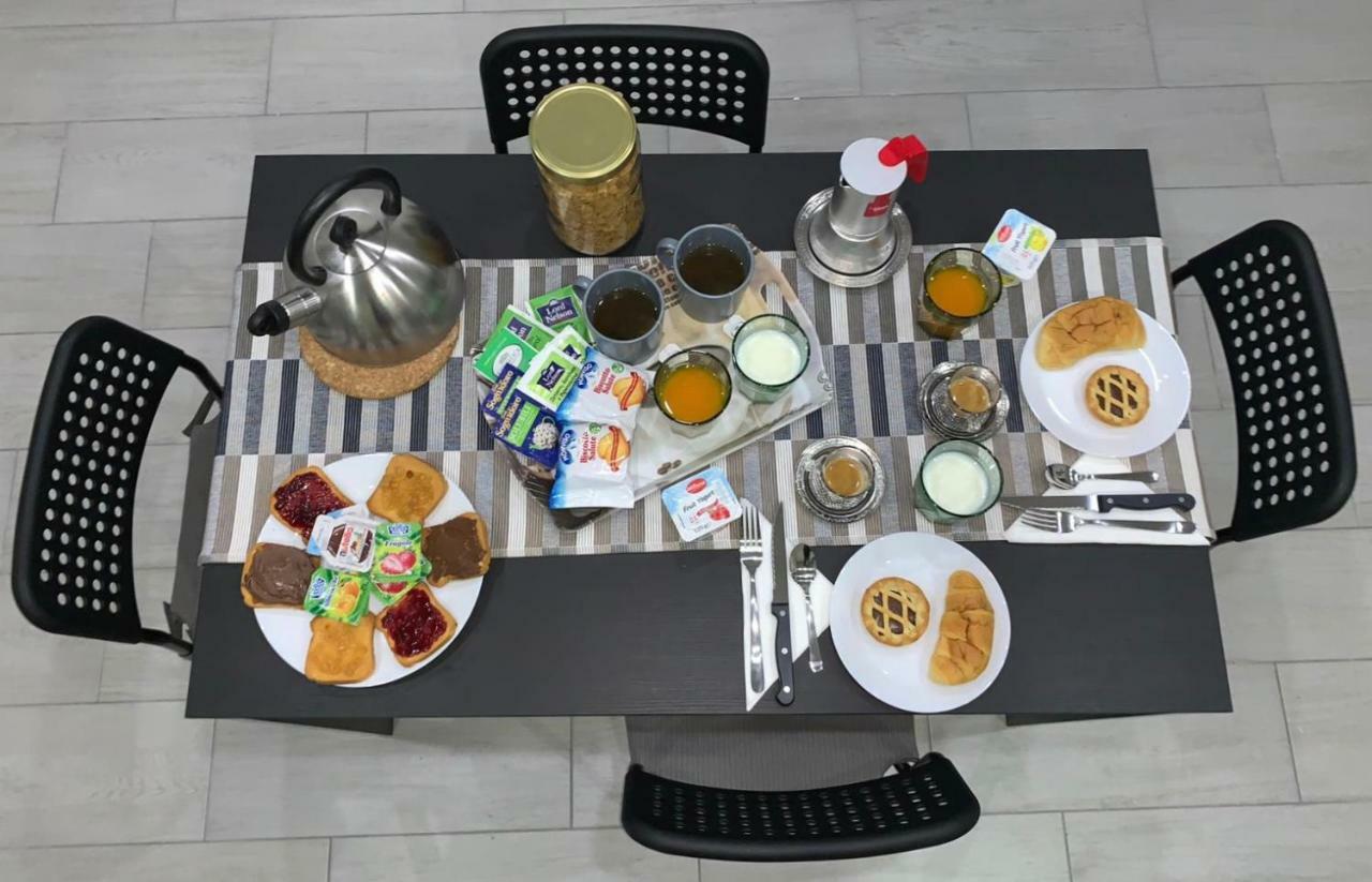 Nel Cuore Di Napoli Apartment ภายนอก รูปภาพ